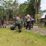 Kodim 0812/Lamongan Gelar Karya Bakti Bersihkan Makam Nyi Andong Sari, Jelang HUT ke-80 TNI untuk Pelestarian Cagar Budaya.